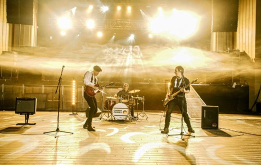 Cherry Crumble Thumbnail Image 17