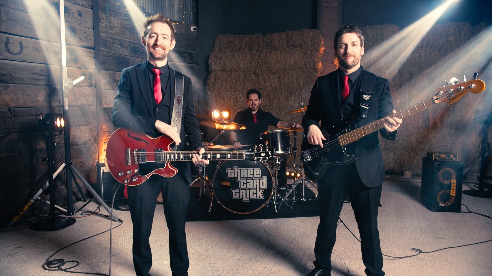 Three Card Trick Main Gallery Image 7