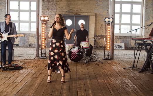 The Avenue  Thumbnail Image 15