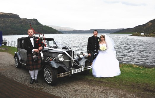 Wedding Piper Thumbnail Image 0