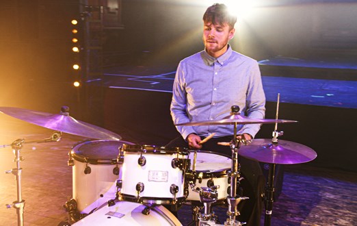 Amplifive Thumbnail Image 3