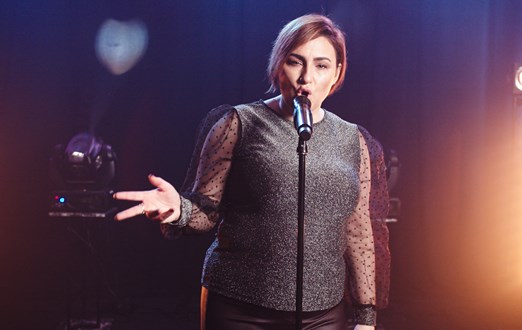 Spotlight Thumbnail Image 8